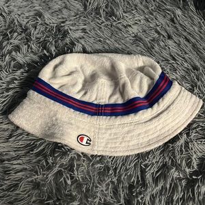 champion bucket hat
